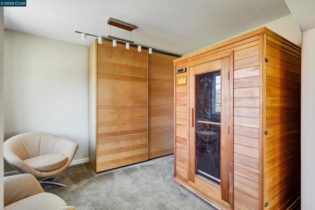 4007 Oak Knoll St, Antioch CA: https://media.crmls.org/mediaz/eda11612-9970-4ec2-8dd7-84e3e9d28919.jpg