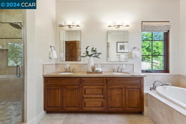 Image 25 of 60 For 1740 Toyon Rd