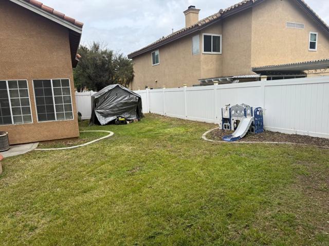 43075 Corte Fresca, Temecula CA: https://media.crmls.org/mediaz/eda20c13-34be-4da8-acf7-a1a96d76a95d.jpg