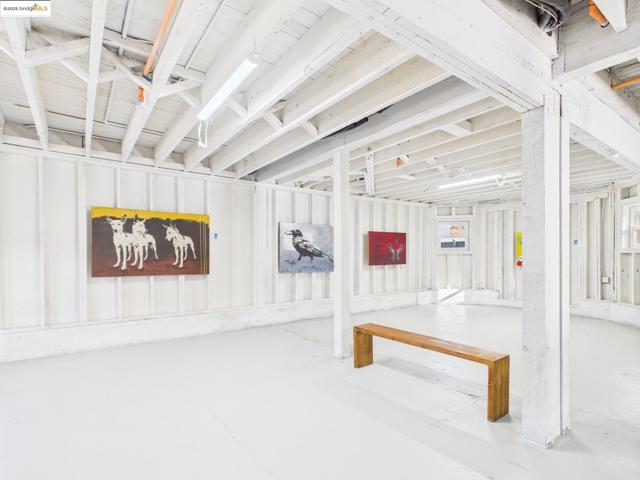 2602 Adeline St, Oakland CA: https://media.crmls.org/mediaz/eda20d9a-7a7c-414a-ba7b-8a1a931ab7c1.jpg