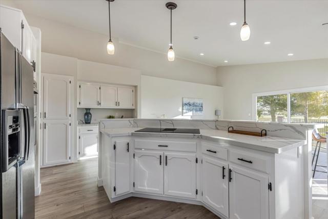 5150 Edgeview Drive, Discovery Bay CA: https://media.crmls.org/mediaz/eda28237-9933-4925-af5a-8efe366395ae.jpg