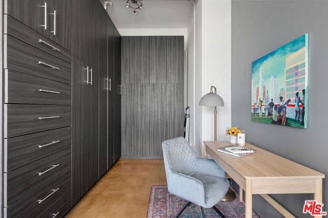 108 W 2nd Street, Los Angeles CA: https://media.crmls.org/mediaz/eda2cf9c-3620-4866-9eb9-ab65f23bd6d0.jpg