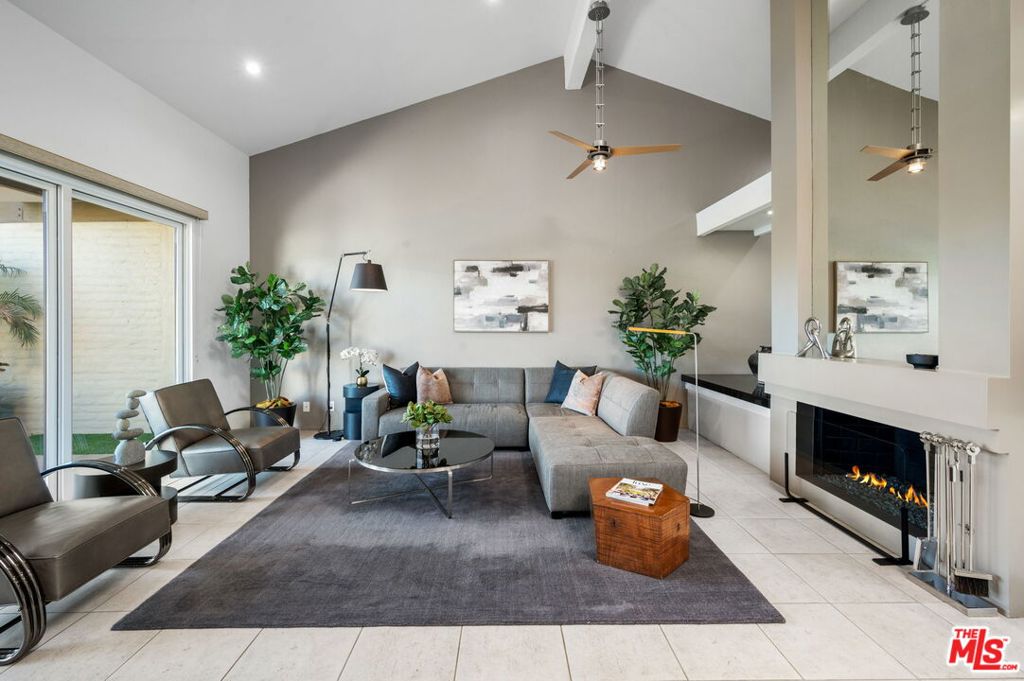 MLS #25612727 image #1