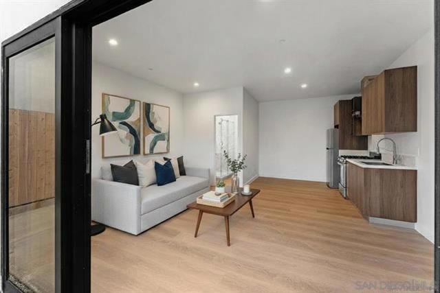 3653 Wilson Ave, San Diego CA: https://media.crmls.org/mediaz/eda2ff67-2f97-4228-bc9b-0db9826a2ff8.jpg