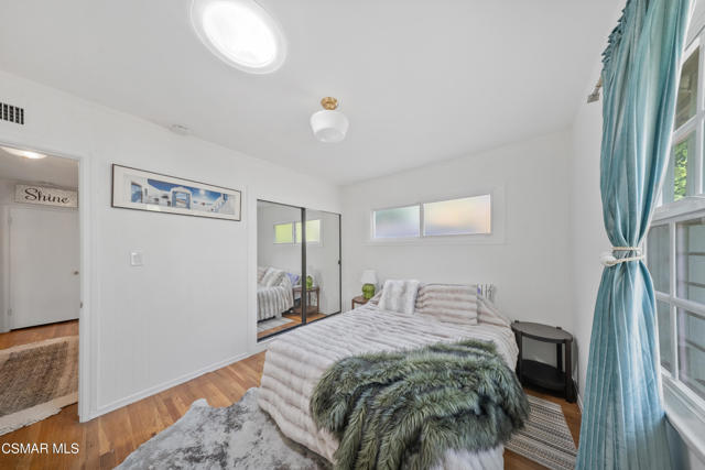 20428 Roscoe Blvd MLS-21