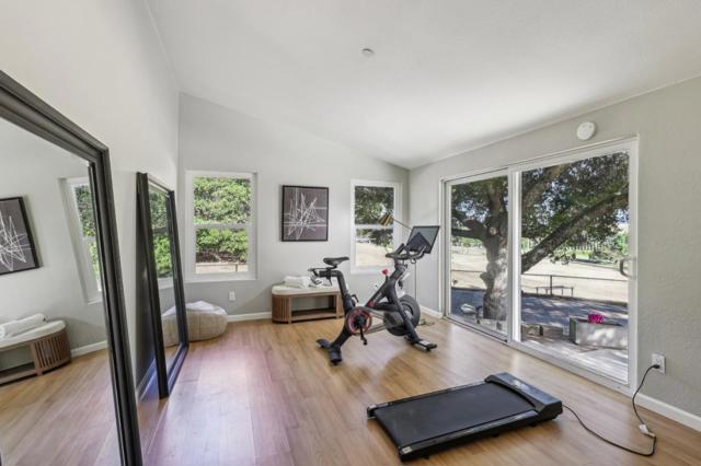 2995 Day Road, Gilroy CA: https://media.crmls.org/mediaz/eda5611e-9bd4-415a-a4f5-15a9d355dca4.jpg