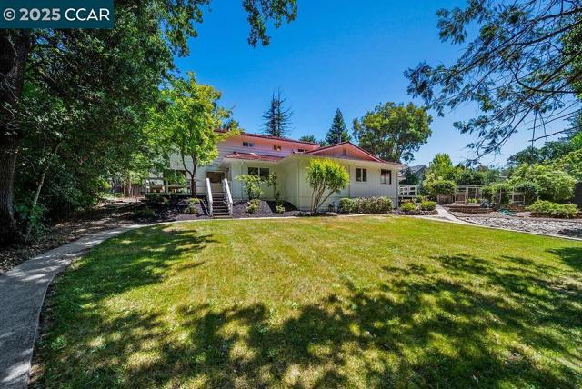 53 Brookside Rd., Orinda CA: https://media.crmls.org/mediaz/eda58102-06a4-453f-8764-709185a135e8.jpg