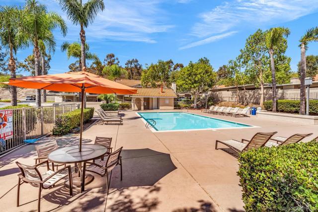 11523 Fury Ln, El Cajon CA: https://media.crmls.org/mediaz/eda6191a-a839-4612-aa7b-ef8a899737e7.jpg