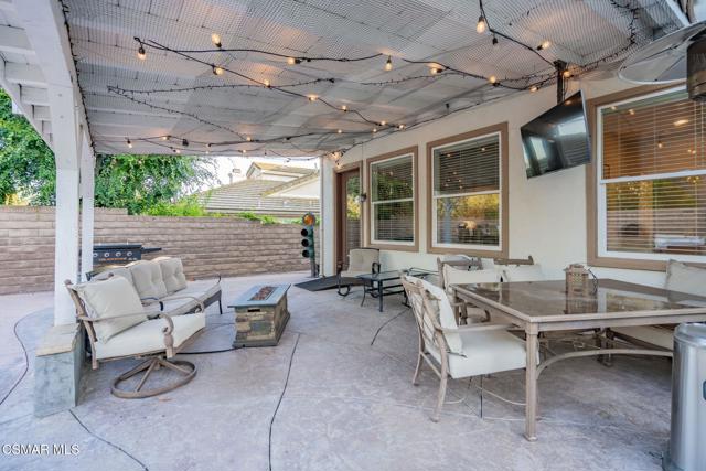 4260 Crabapple Court, Moorpark CA: https://media.crmls.org/mediaz/eda75203-e4d6-4755-9282-f84d112525ba.jpg