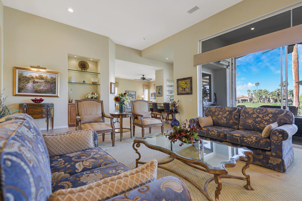 MLS #219137367DA image #6