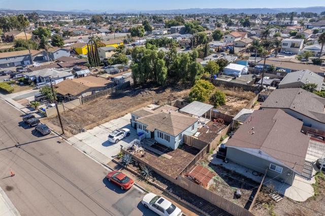 Detail Gallery Image 2 of 8 For 1815 Dahlia Dr, San Diego,  CA 92154 - – Beds | – Baths