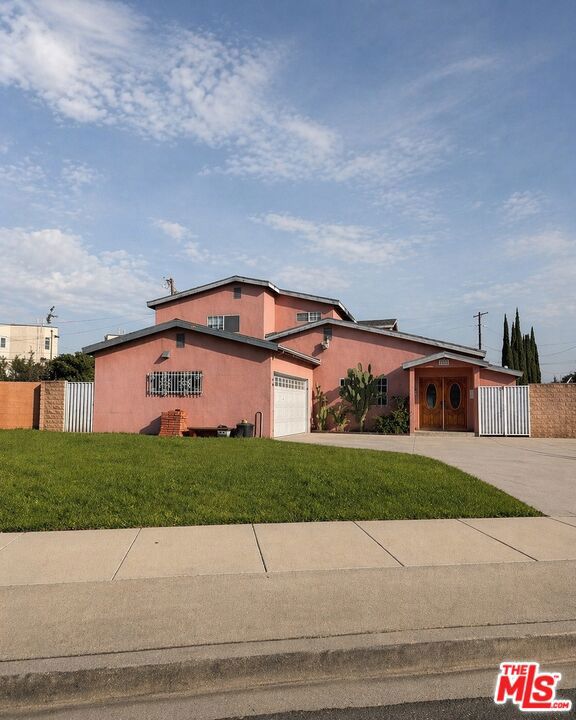 11128 Valjean Avenue photo 1