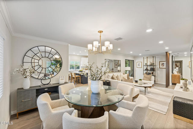 Detail Gallery Image 22 of 75 For 2820 San Pasqual St, Pasadena,  CA 91107 - 5 Beds | 5/1 Baths