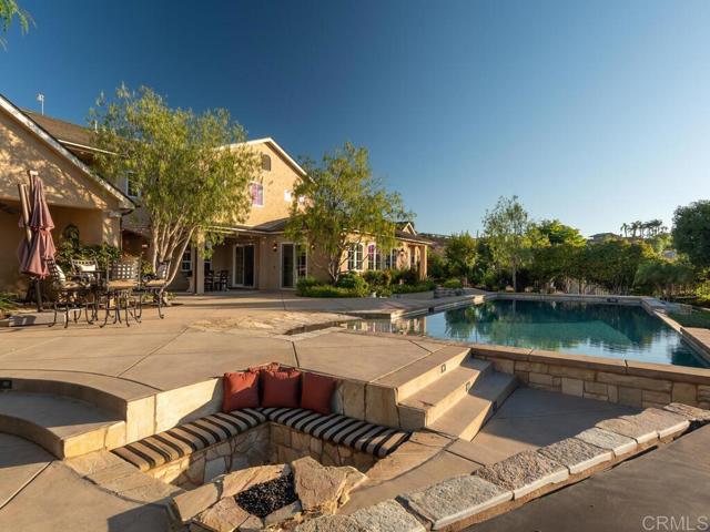 32110 Dos Ninas, Bonsall CA: https://media.crmls.org/mediaz/edaa35aa-14e0-4ad9-b2c7-20afaea62d17.jpg