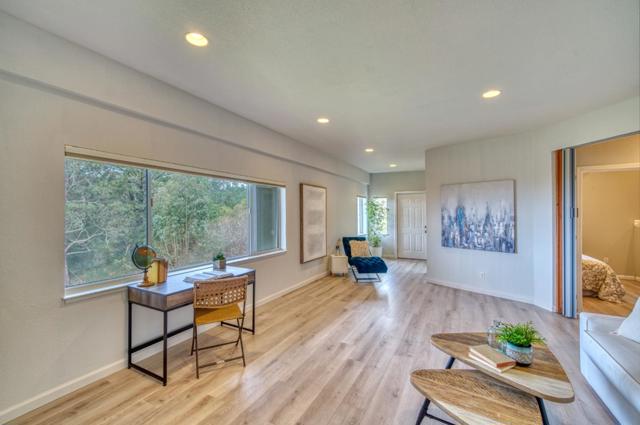 770 Alta Vista Road, Montara CA: https://media.crmls.org/mediaz/edab7a3a-66a2-4689-9f7a-fb69a4c067d7.jpg