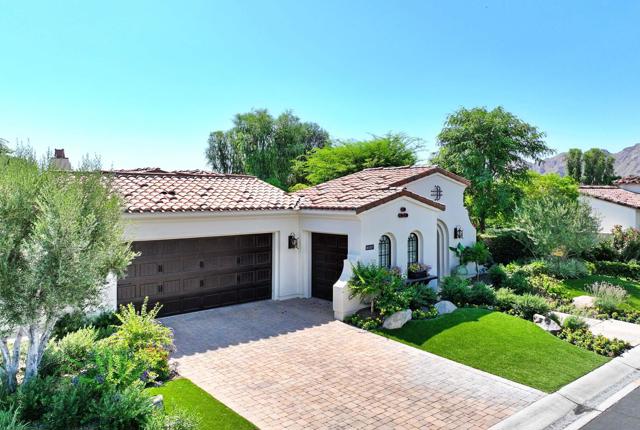 76357 Via Chianti, Indian Wells CA: https://media.crmls.org/mediaz/edaccb73-8ade-4b60-a78b-910329b0a970.jpg