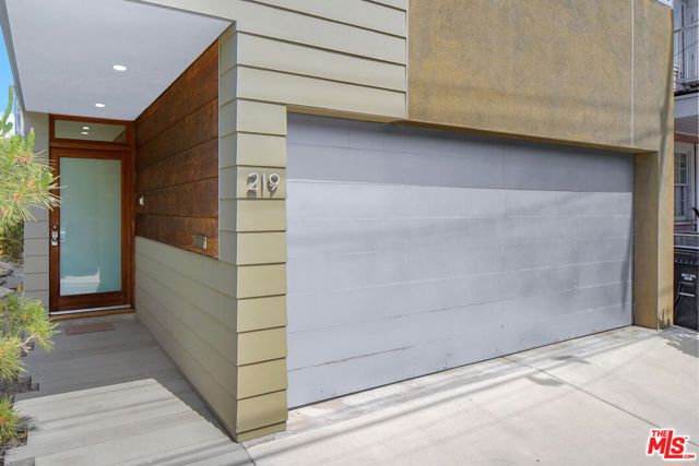 219 Horizon Avenue photo 3