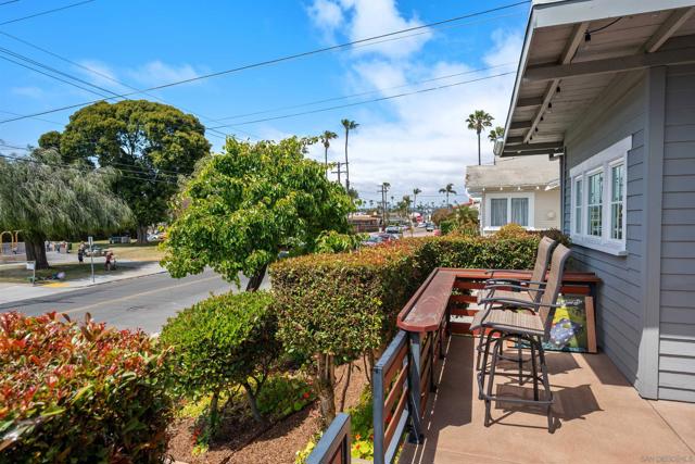 1971 Ebers Street, San Diego CA: https://media.crmls.org/mediaz/edadc10e-c34c-455d-a76c-d28e5728a3c7.jpg