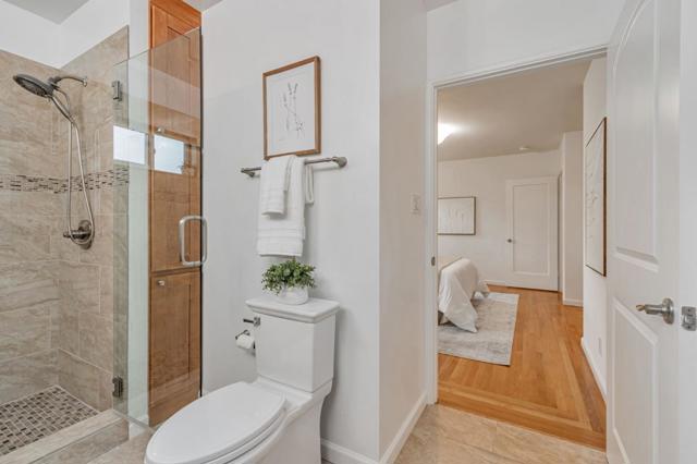 25 Overlake Court, Oakland CA: https://media.crmls.org/mediaz/edae04f2-1a48-42eb-9435-5e8cbf8e3759.jpg