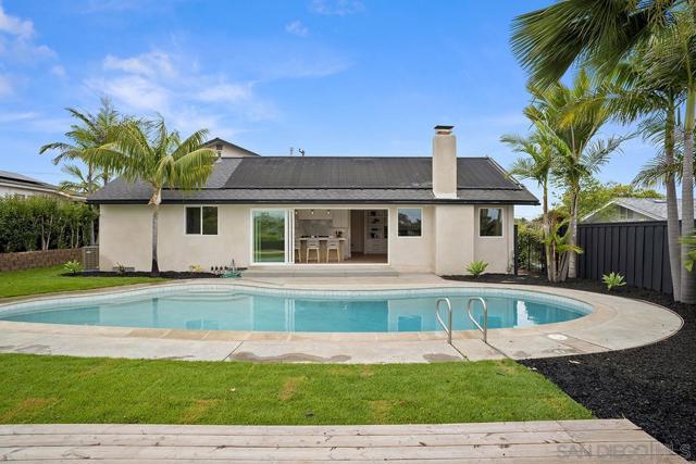 Image 33 of 39 For 5852 Dirac Street