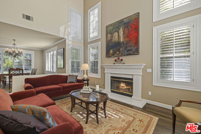 3432 Daniella Court, Calabasas CA: https://media.crmls.org/mediaz/edafb56f-aa8b-44e0-ba7e-ea76065a411c.jpg
