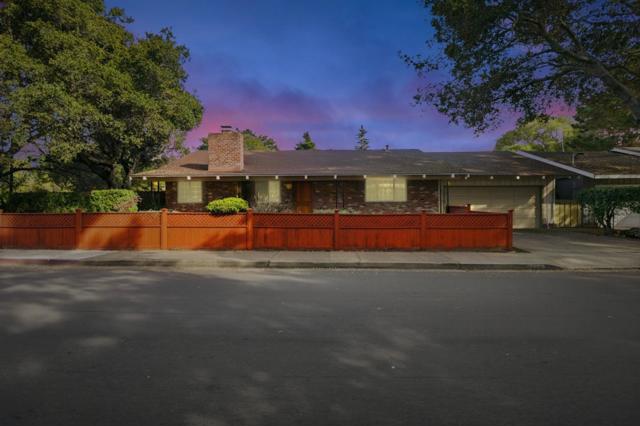 1001 Maywood Drive, Belmont CA: https://media.crmls.org/mediaz/edb05e07-d608-479e-b145-d1f4b391918d.jpg