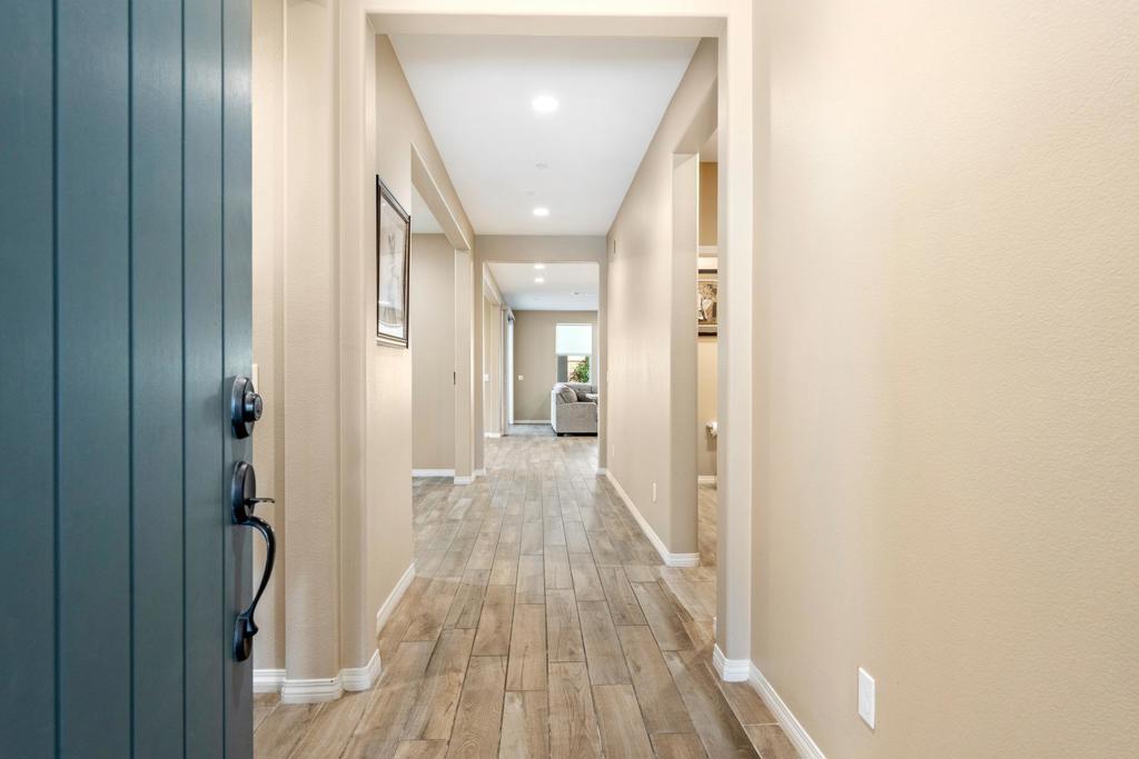 MLS #219138124DA image #2