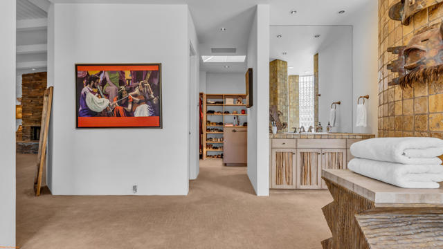 73297 Grapevine Street, Palm Desert CA: https://media.crmls.org/mediaz/edb2f840-ce63-4575-ab27-3ab6dcdaf8ac.jpg