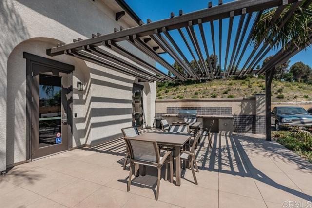 Home for Sale in Vista