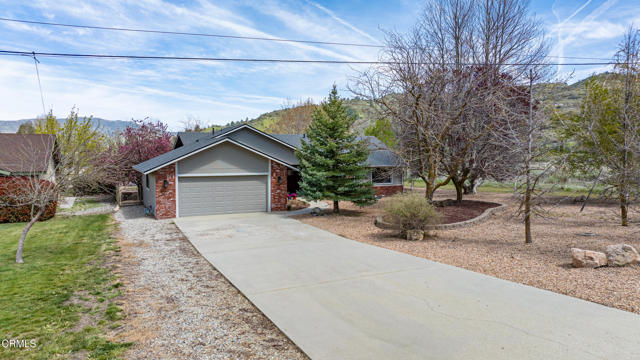 Detail Gallery Image 1 of 1 For 30451 S Lower Valley Rd, Tehachapi,  CA 93561 - 3 Beds | 2 Baths