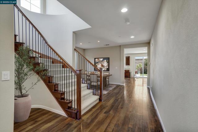 1808 Palacio Dr, Pittsburg CA: https://media.crmls.org/mediaz/edb36f39-4f5f-43c7-9216-5e5bec866819.jpg