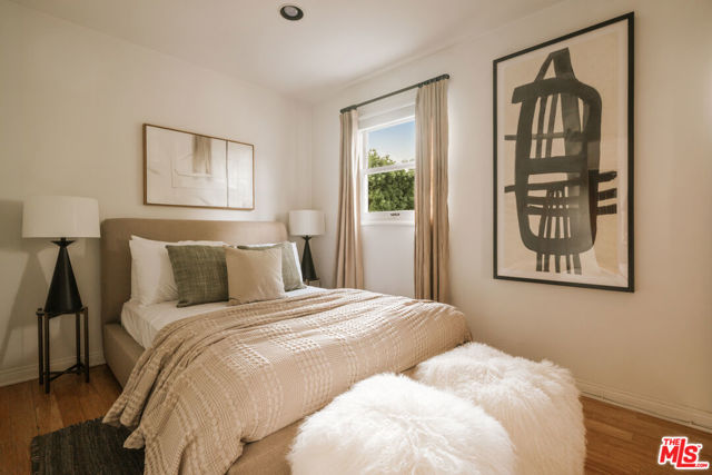 6 Bed Home for Sale in Santa Monica, California