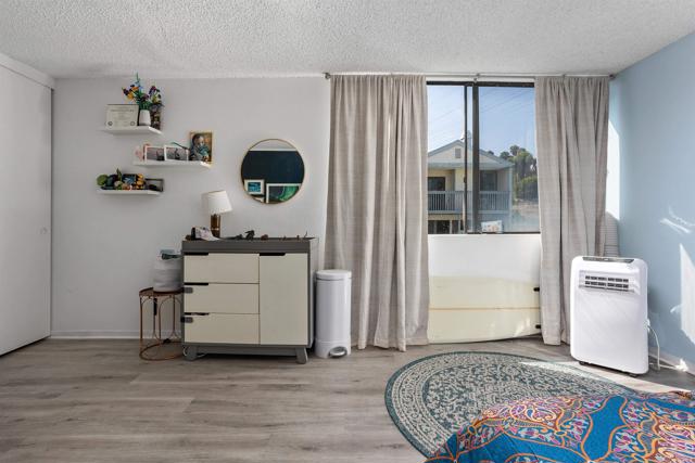 Detail Gallery Image 10 of 47 For 2388 Altisma Way #10 OR K,  Carlsbad,  CA 92009 - 2 Beds | 2 Baths