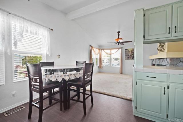 Home for Sale in Lakeside