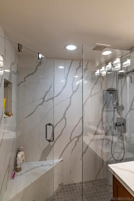 500 W Harbor Dr, San Diego CA: https://media.crmls.org/mediaz/edb63bd7-9596-4421-b20d-16a119300b4d.jpg