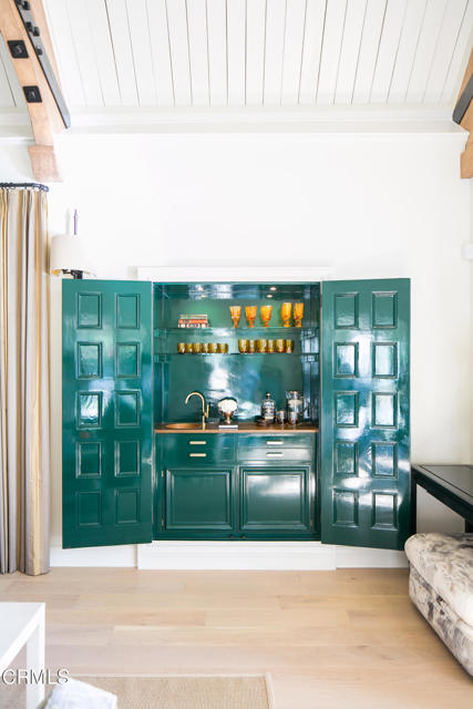 Detail Gallery Image 15 of 75 For 233 Hillside Rd, South Pasadena,  CA 91030 - 5 Beds | 6/1 Baths