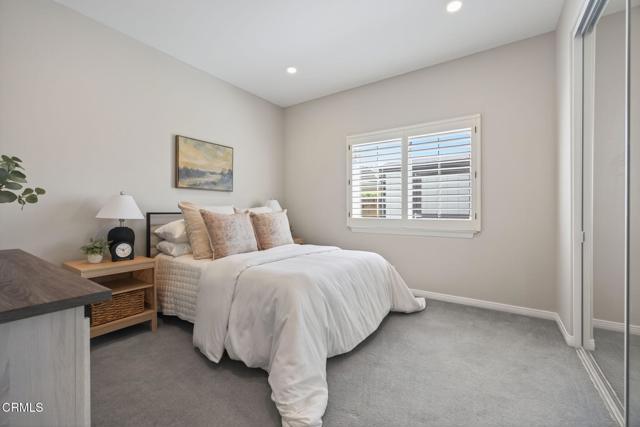 115 Cleveland Court, Ventura CA: https://media.crmls.org/mediaz/edb6bb9e-c8a2-48b7-9e70-5d058daba251.jpg