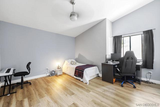 9997 Paseo Montril, San Diego CA: https://media.crmls.org/mediaz/edb6d23e-b78d-4ad1-bac0-558db98650b5.jpg