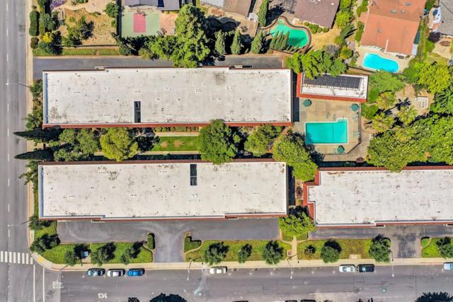 223 Kiely Boulevard, Santa Clara CA: https://media.crmls.org/mediaz/edb724e9-091f-4466-b862-60176930eaf5.jpg