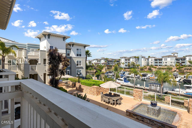Detail Gallery Image 4 of 30 For 1544 Seabridge Ln, Oxnard,  CA 93035 - 2 Beds | 2 Baths