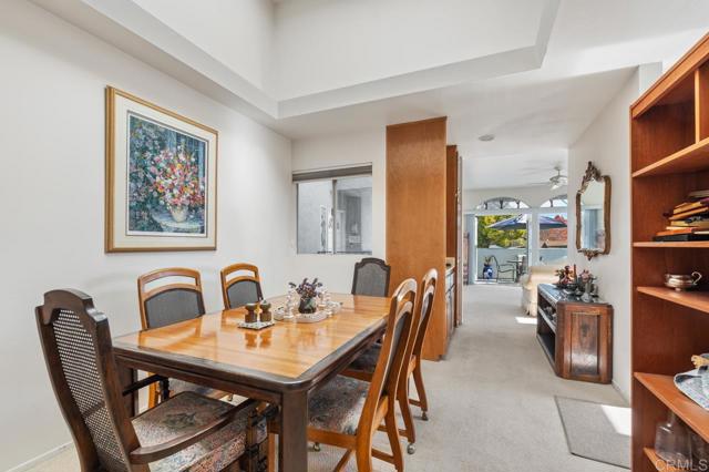 Detail Gallery Image 27 of 54 For 966 C Ave, Coronado,  CA 92118 - 2 Beds | 2 Baths