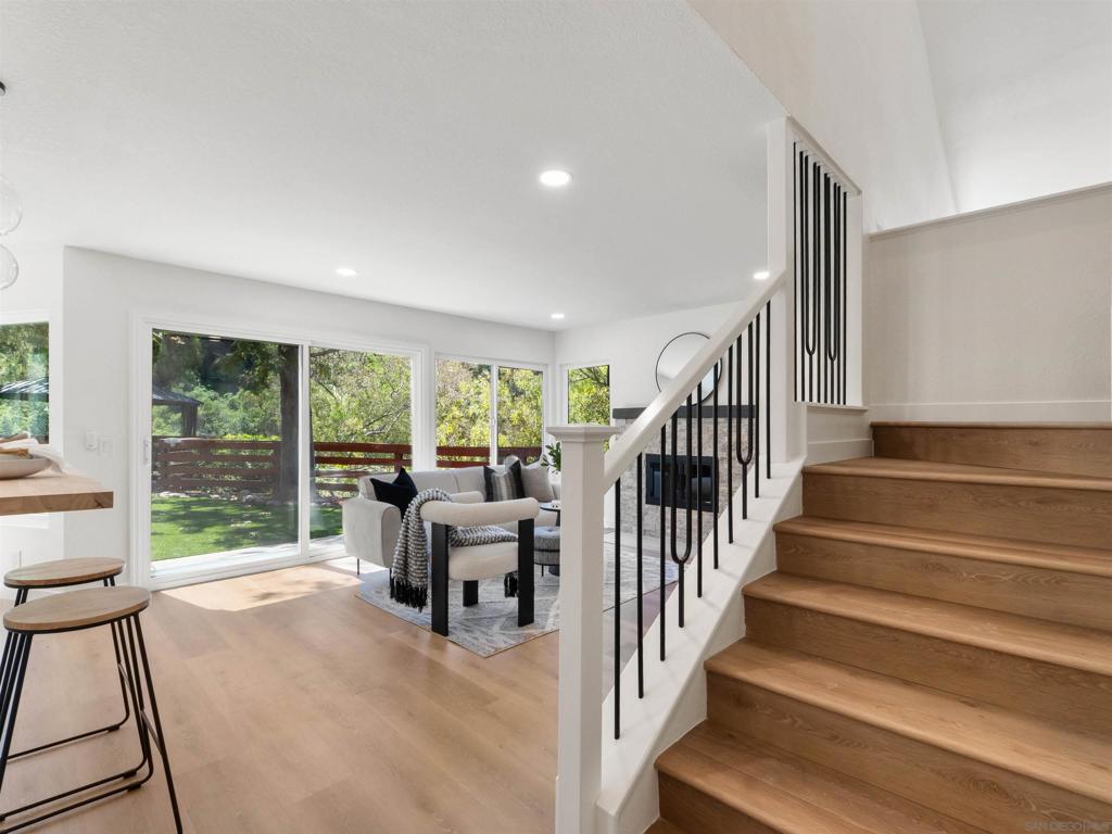 2277 Dunstan - photo 19