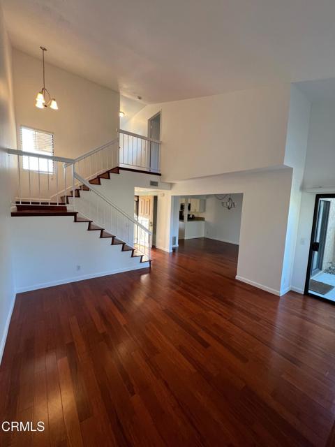 Detail Gallery Image 4 of 27 For 835 Sandberg Ln #142,  Ventura,  CA 93003 - 3 Beds | 2/1 Baths