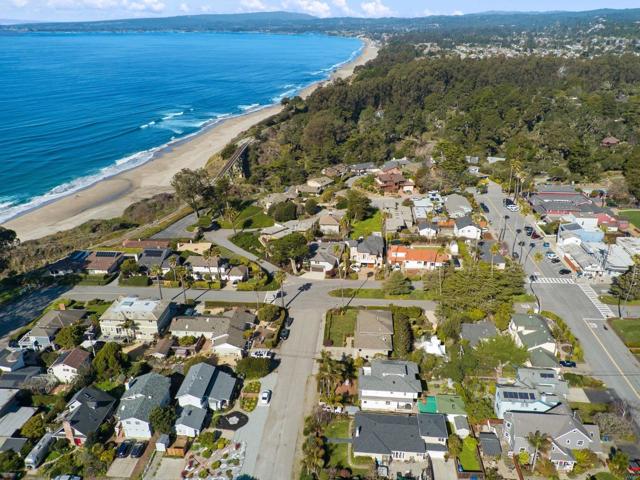 108 Benito Avenue, La Selva Beach CA: https://media.crmls.org/mediaz/edc05a38-19a8-4410-bf1a-dffb39b6f2c5.jpg
