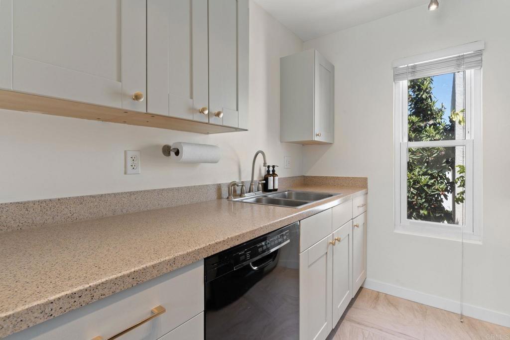 6735 Amherst Street - photo 11