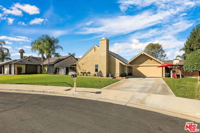 9225 Flax Pl, Riverside, CA 92503