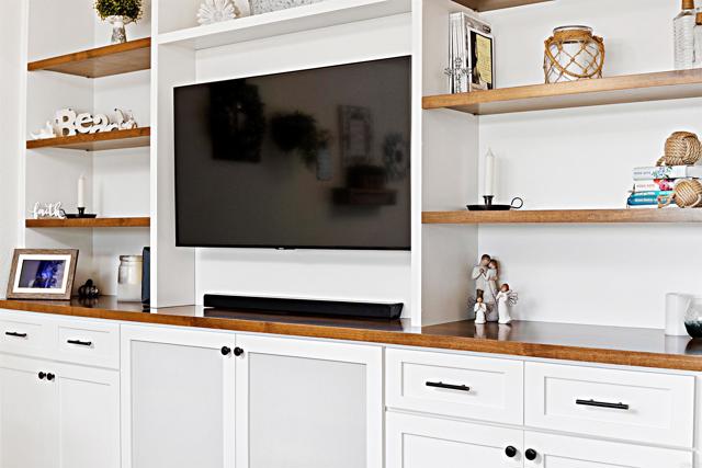 Detail Gallery Image 12 of 44 For 3743 Rosemary Way, Oceanside,  CA 92057 - 2 Beds | 2 Baths