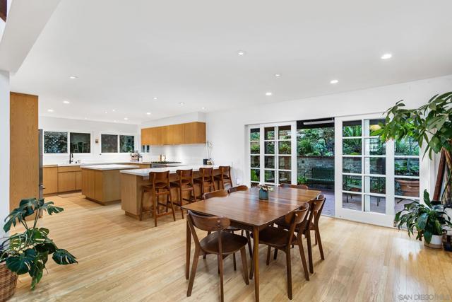 4021 Bernice Dr, San Diego CA: https://media.crmls.org/mediaz/edc43185-7806-4103-961a-66edee8ad669.jpg