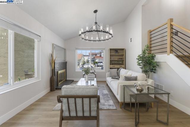 1656 Briarcrest Ct, San Jose CA: https://media.crmls.org/mediaz/edc47025-9f6a-4a40-9150-af5b1a8f9150.jpg