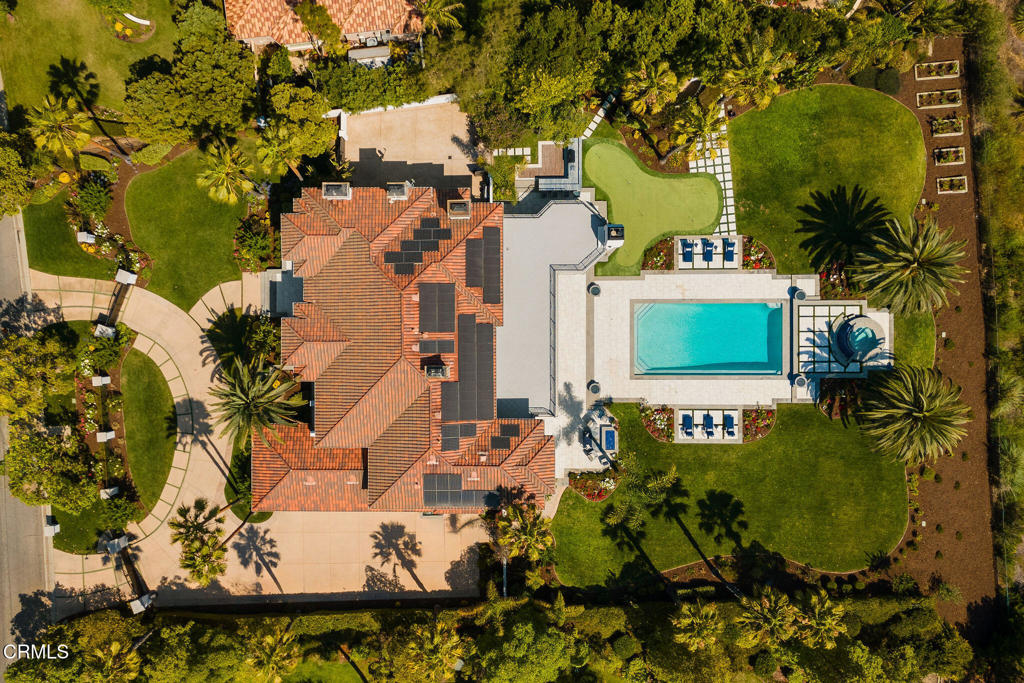 https://media.crmls.org/mediaz/edc4f848-78b0-454c-937c-314be08c0451.jpg?preset=X-Large